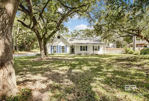 14213 River Oaks Dr, Foley, AL 36535