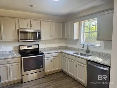Kitchen - 9231 Brookshire Loop, Daphne, AL 36526 photo 3 of 3