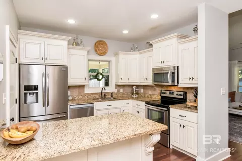 Kitchen - 28595 Shadow Ln, Daphne, AL 36526 photo 3 of 5