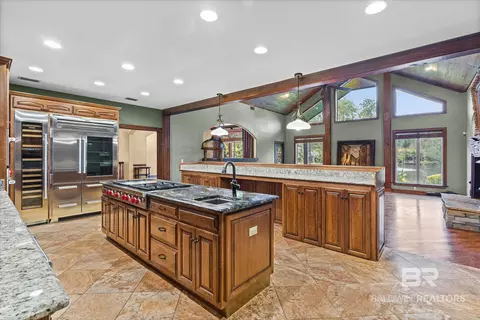 Kitchen - 2070 Repoll Rd, Mobile, AL 36695 photo 2 of 4