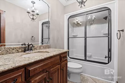 Bath - 2070 Repoll Rd, Mobile, AL 36695 photo 6 of 6