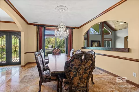 Dining - 2070 Repoll Rd, Mobile, AL 36695 photo 2 of 3