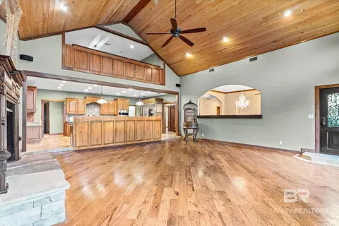 Living - 2070 Repoll Rd, Mobile, AL 36695 photo 3 of 3