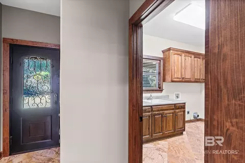 Entry Way - 2070 Repoll Rd, Mobile, AL 36695 photo 2 of 3