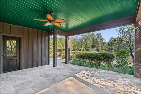 Exterior - 2070 Repoll Rd, Mobile, AL 36695 photo 2 of 9