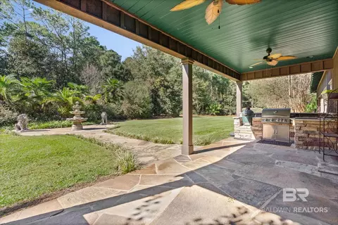 Exterior - 2070 Repoll Rd, Mobile, AL 36695 photo 7 of 9