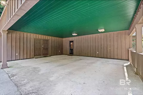 Exterior - 2070 Repoll Rd, Mobile, AL 36695 photo 4 of 9