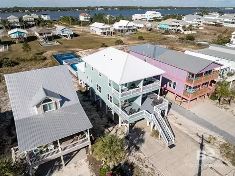 1372 W Beach Blvd UNIT A, Gulf Shores, AL 36542