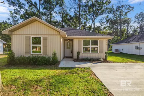233 Viola Ave, Saraland, AL 36571