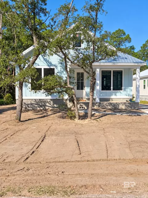1945 Middle Brigadoon Trl, Gulf Shores, AL 36542