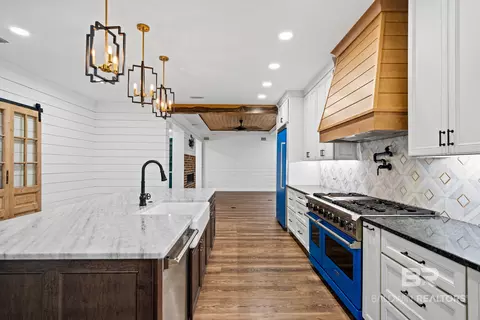 Kitchen - 703 Jordan Ln, Daphne, AL 36526 photo 7 of 7
