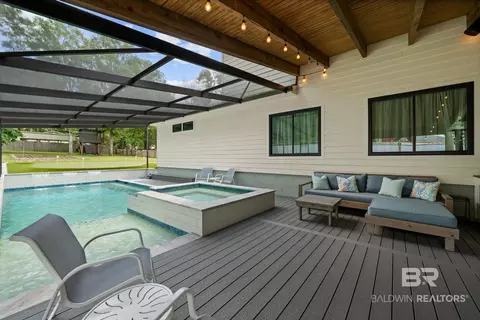 Exterior - 703 Jordan Ln, Daphne, AL 36526 photo 7 of 20