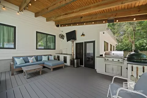 Exterior - 703 Jordan Ln, Daphne, AL 36526 photo 6 of 20