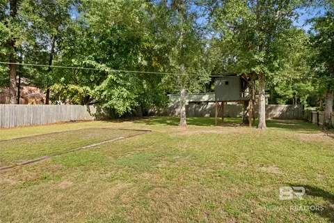 Exterior - 703 Jordan Ln, Daphne, AL 36526 photo 10 of 20