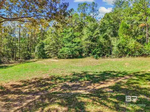 Exterior - 1723 Wait Rd, Monroeville, AL 36460 photo 8 of 9