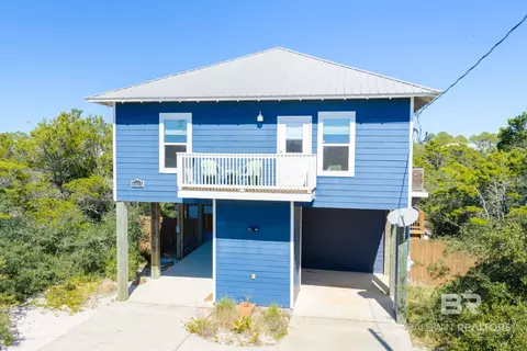 8933 Dolphin Ln, Gulf Shores, AL 36542
