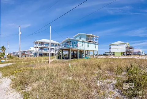 394 E Bernard Ct, Gulf Shores, AL 36542