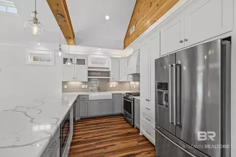Kitchen - 28058 Migratory Way #100, Elberta, AL 36530 photo 3 of 7