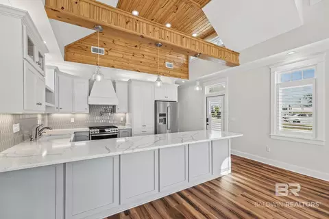 Kitchen - 28058 Migratory Way #100, Elberta, AL 36530 photo 5 of 7