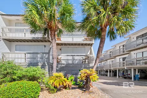 554 E Beach Blvd #9, Gulf Shores, AL 36542