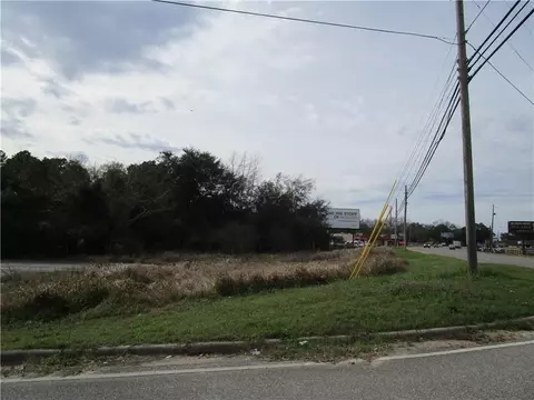 7491 Moffett Rd, Mobile, AL 36618