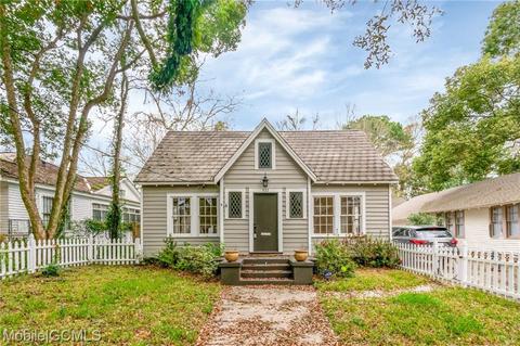 121 Houston St, Mobile, AL 36606 photo 1