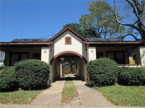 2052 Dauphin St, Mobile, AL 36606 photo 1