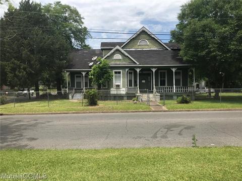 1968 Clinton Ave, Mobile, AL 36617 photo 1