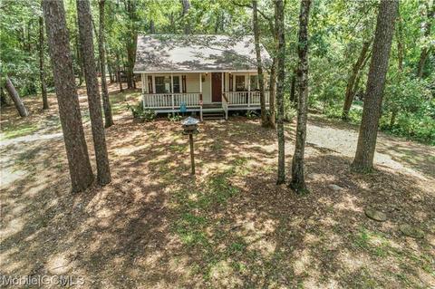 3258 Riverside Dr, Mobile, AL 36605 photo 1