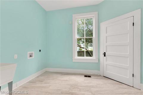 53 Houston St, Mobile, AL 36606 photo 12