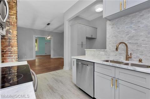 53 Houston St, Mobile, AL 36606 photo 9