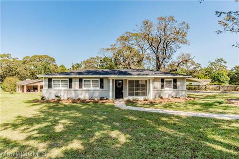 1630 Peachtree Ln E, Mobile, AL 36618 photo 1