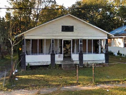 1057 Bay Ave, Mobile, AL 36605 photo 1