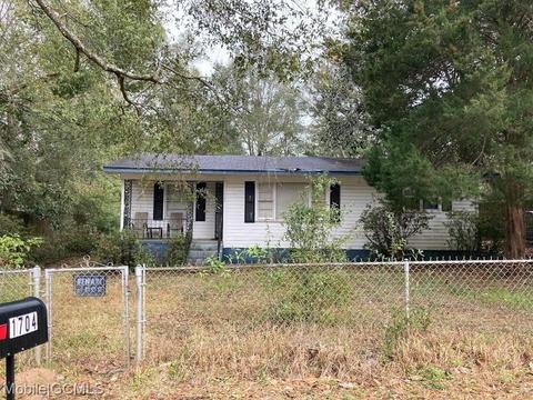1704 Northview Dr, Mobile, AL 36618 photo 1