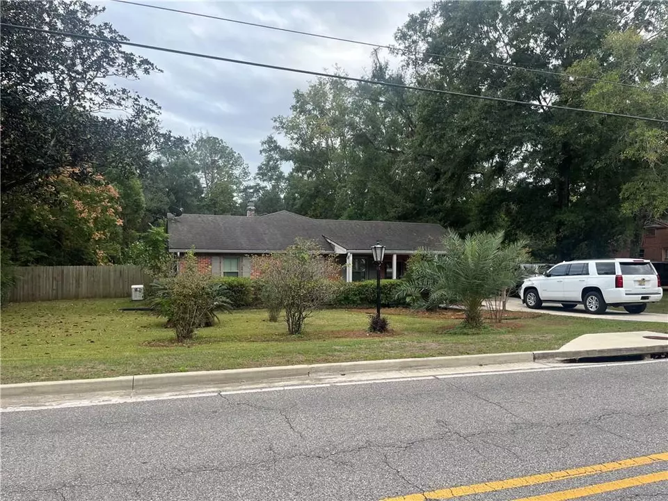 4667 Bit Spur Rd, Mobile, AL 36608 41 Photos Movoto