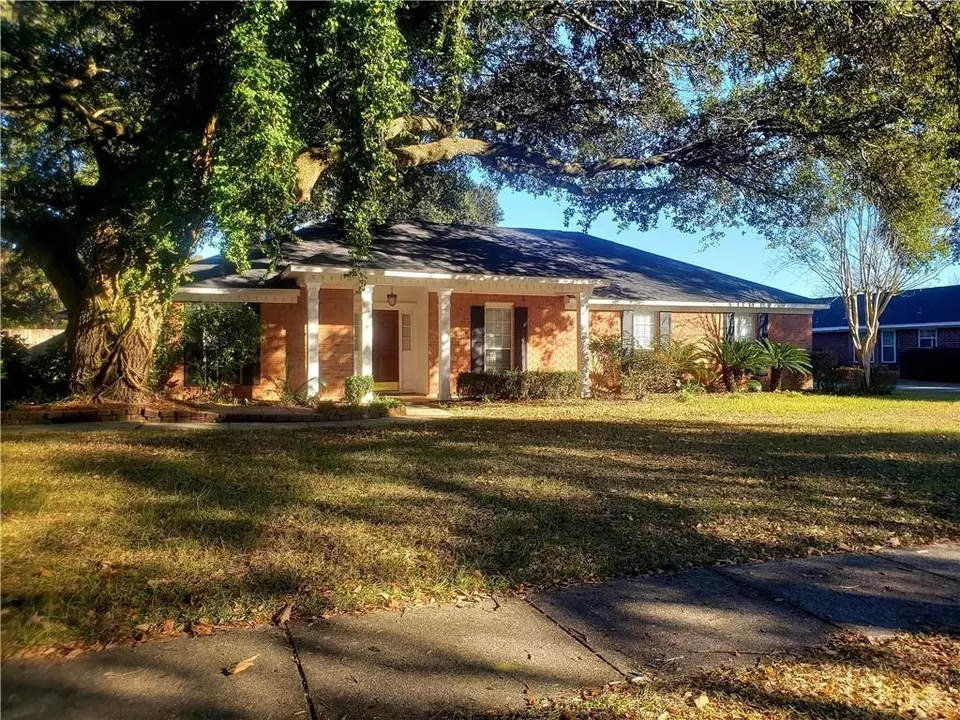 2351 Carrington Ct, Mobile, AL 36695 28 Photos Movoto