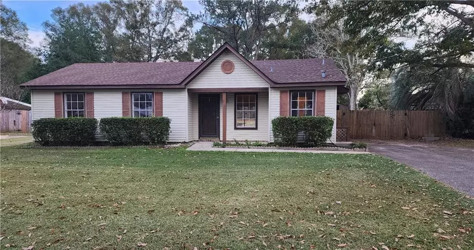 9185 Colt Dr, Semmes, AL 36575 14 Photos Movoto