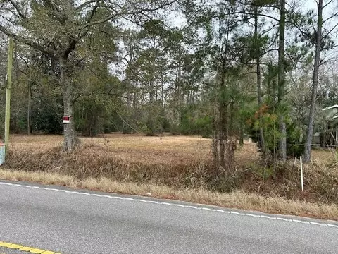 9391 Baptiste Dr E, Theodore, AL 36582