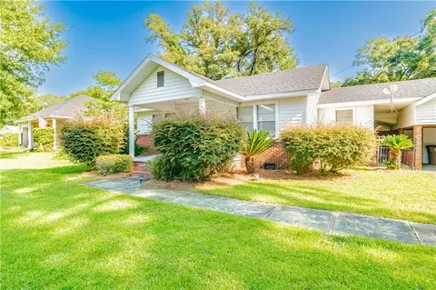 5254 Yorkwood Rd S, Mobile, AL 36693