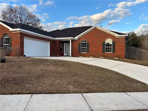 1735 Ashmoor Dr W, Mobile, AL 36695