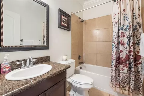 Bath - 960 Creekstone Dr, Mobile, AL 36608 photo 5 of 6