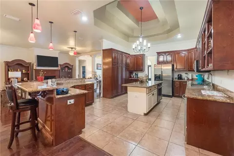 Kitchen - 960 Creekstone Dr, Mobile, AL 36608 photo 3 of 5