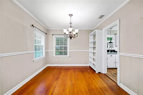 Dining - 3503 Springhill Ave, Mobile, AL 36608 photo 1 of 1