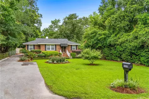 Exterior - 3503 Springhill Ave, Mobile, AL 36608 photo 9 of 10
