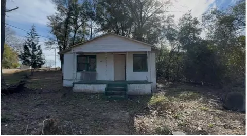 60 Stephens Rd, Monroeville, AL 36460