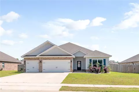 11513 Oak Alley Dr S, Grand Bay, AL 36541