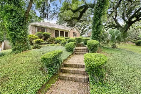 Exterior - 2007 Levert Dr N, Mobile, AL 36607 photo 3 of 4