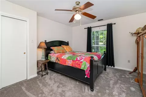 Bedroom - 258 Suffolk Rd, Mobile, AL 36608 photo 3 of 4