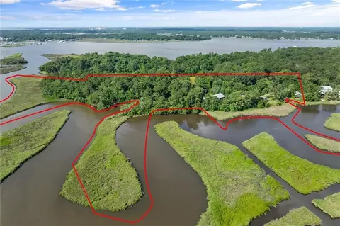 2100 River Forest Rd, Mobile, AL 36605