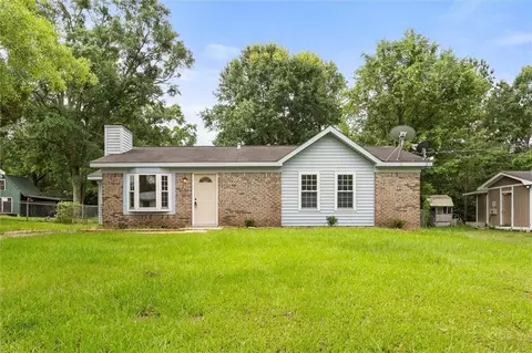 9841 Shadow Wood Dr, Mobile, AL 36608